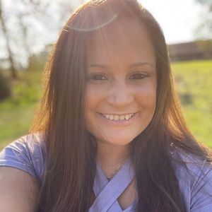 Meet your Posher, Alicia